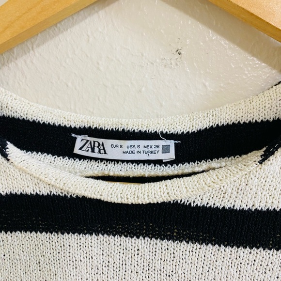 Zara Monochrome Striped Knit - Picture 2 of 5
